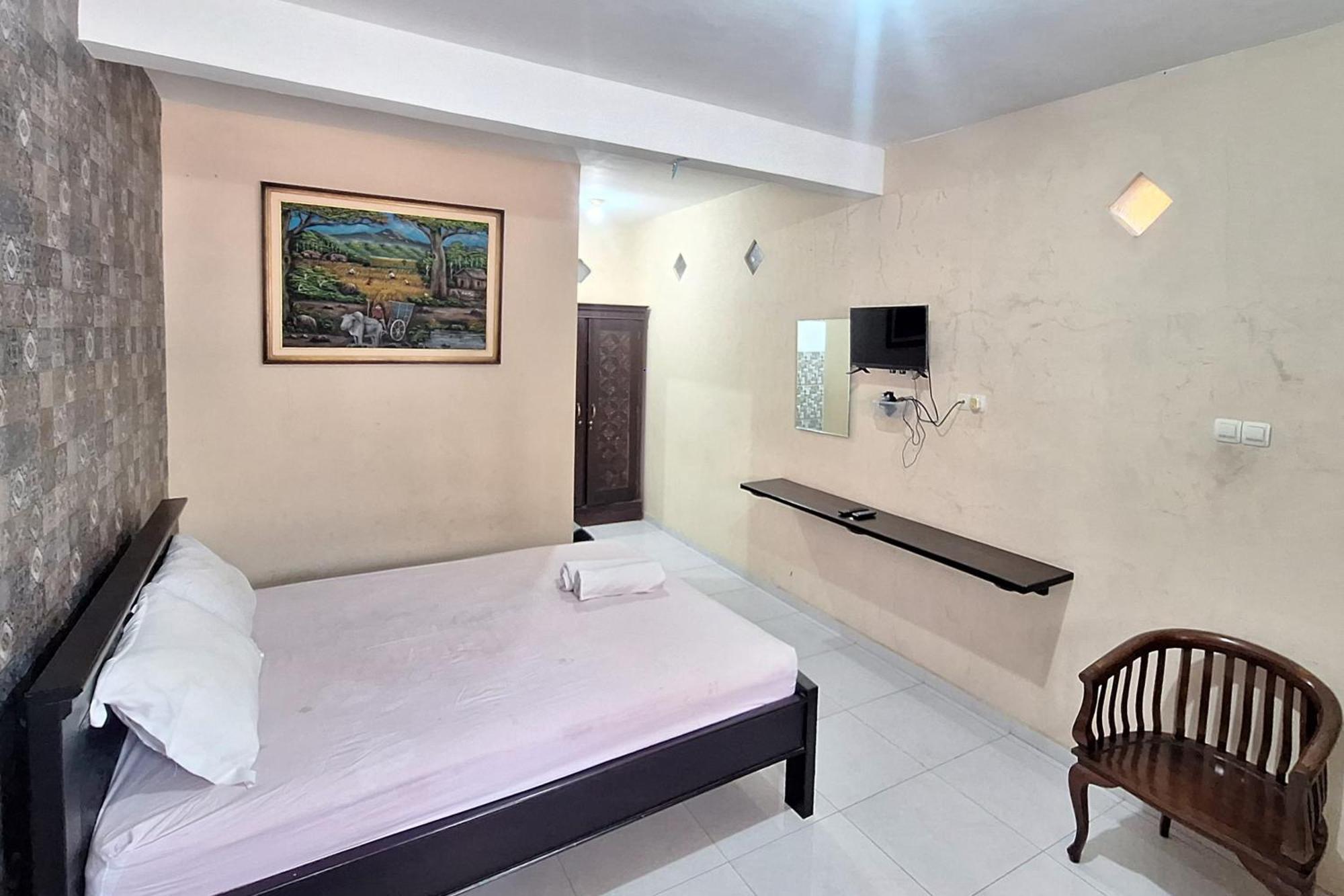 Villa Bukit Bunga Syariah Redpartner Pacet Mojokerto Zewnętrze zdjęcie